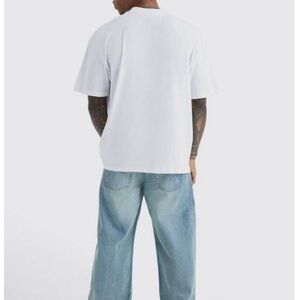 Men's Light Blue Jeans new never used selling it bc it’s not my size